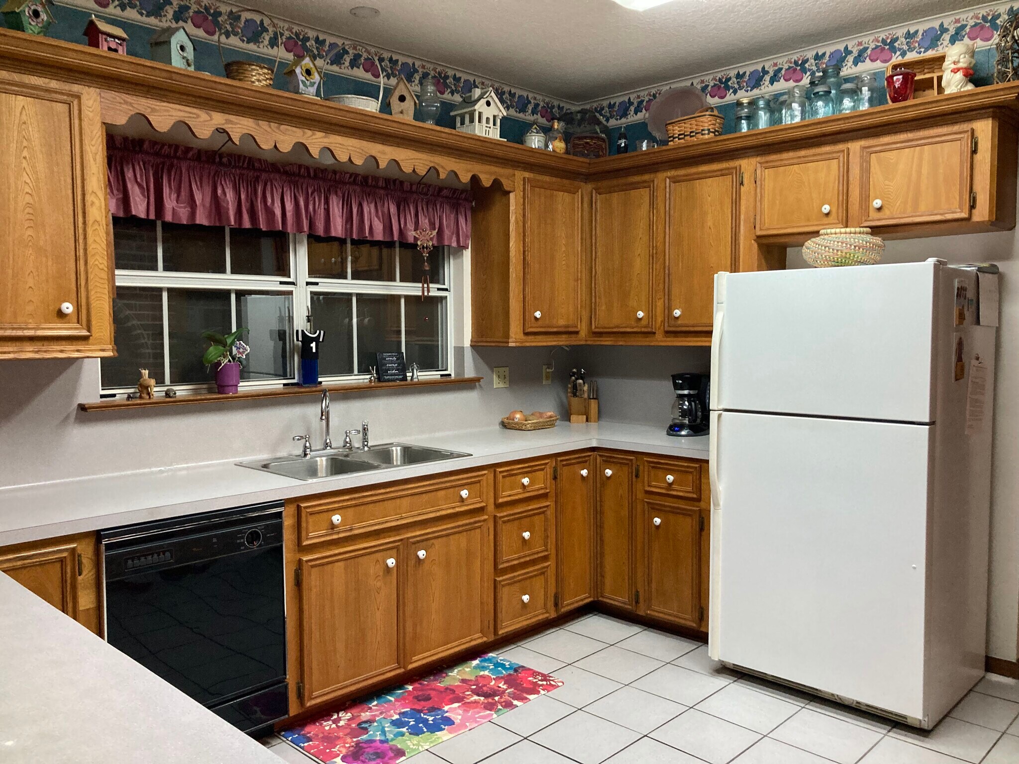 Building Photo - 5404 W Orange St