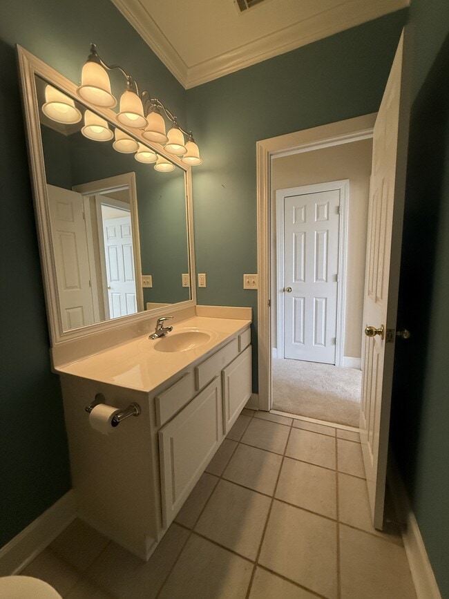 Building Photo - 101 Patrick Dr