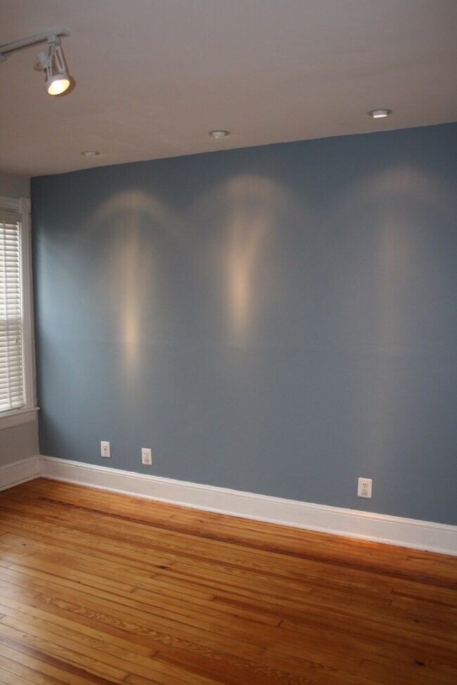 Bedroom, Front - 426 Shepherd St NW