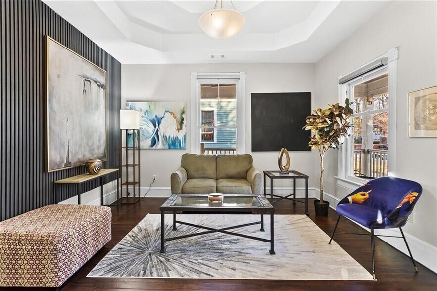 Building Photo - 867 Beecher St SW
