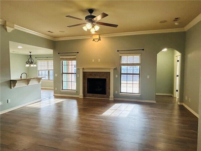 Building Photo - 1209 SW Eventide St