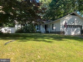 Building Photo - 1115 Aquia Dr