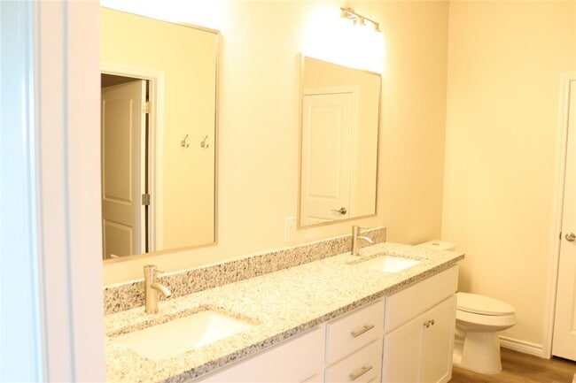 Building Photo - 518 Whirlaway Dr