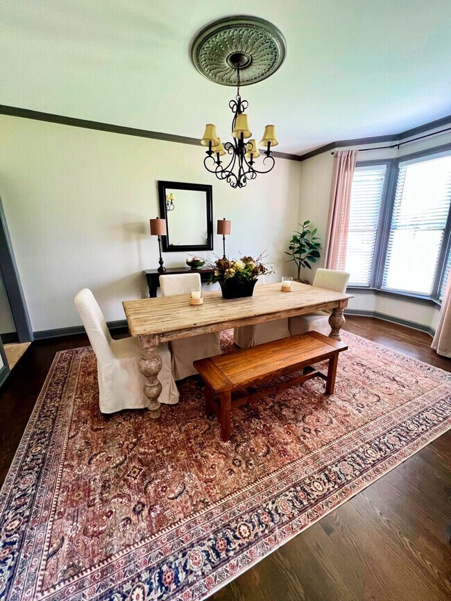 Building Photo - 10 Bridlewood Ct