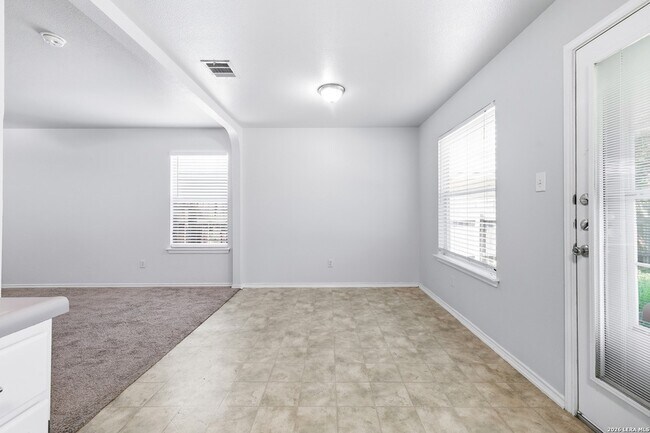 Building Photo - 9427 Velvet Spring
