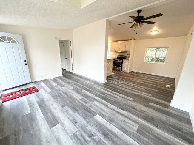 Building Photo - 6826 Rubi Ct