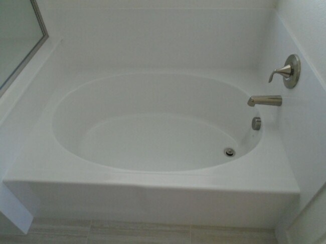 Building Photo - NEWER HOME IN LINCOLN OFF TWELVE BRIDGES!!