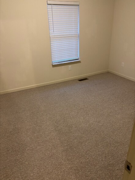 Building Photo - 1146 Northwood Loop