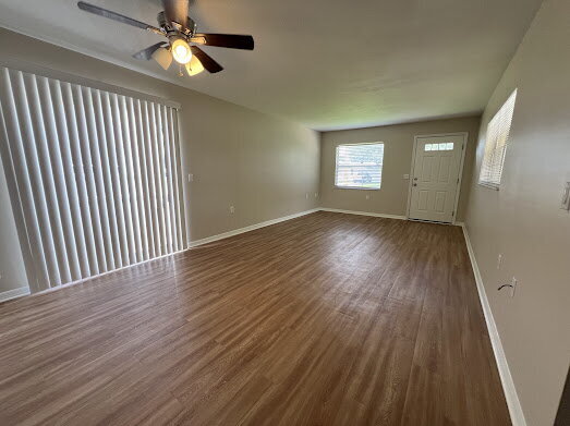 Building Photo - 1016 Arthur Ave