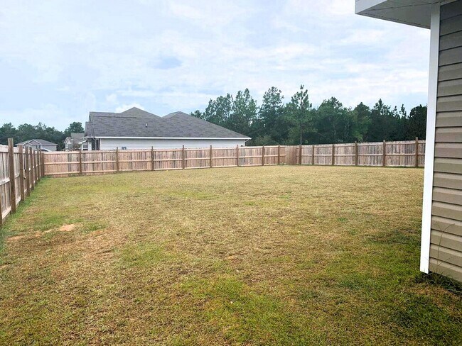 Building Photo - 4924 Kensington Ln