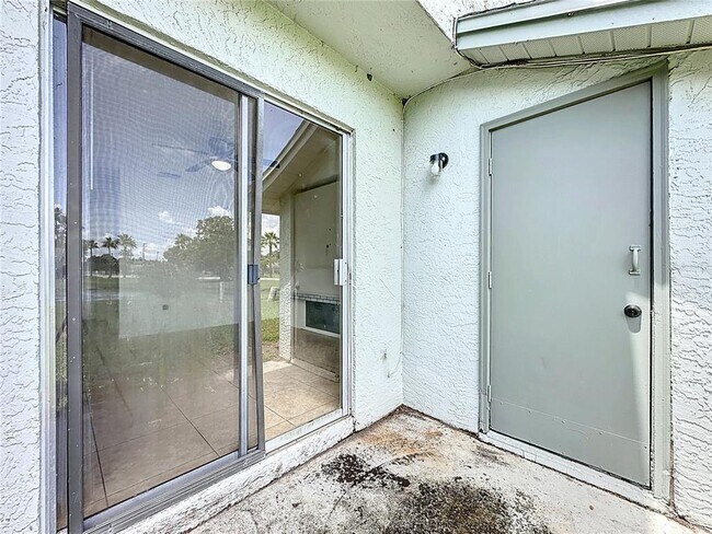 Building Photo - 3135 Hempstead Ave