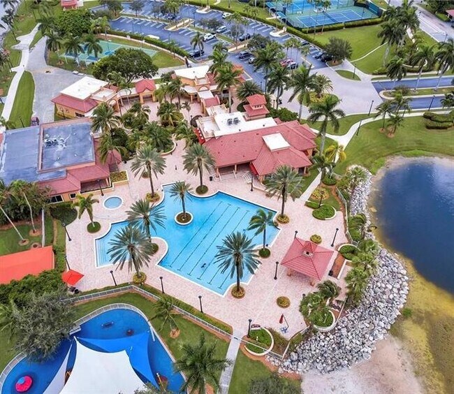 Building Photo - 18713 SW 26th St