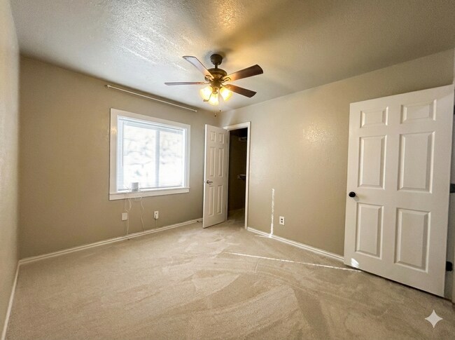 Building Photo - 3502 Michigan Ave