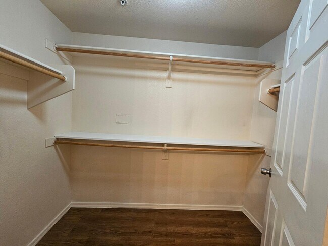 Building Photo - 18416 N Cave Creek Rd