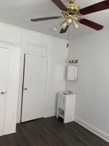 Floorplan - 4111 1/2 Gage Ave.
