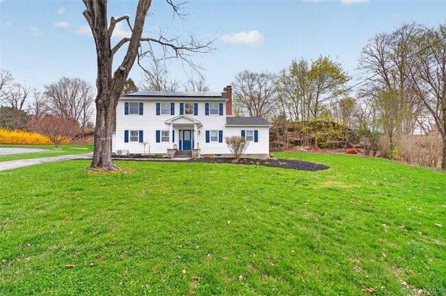 Building Photo - 22 Blossom Hill Dr