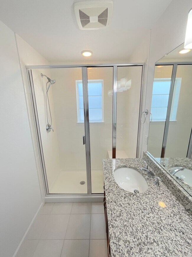 Building Photo - 3 Bedroom Townhome Available Near Voyager Pkwy & Interquest Pkwy!