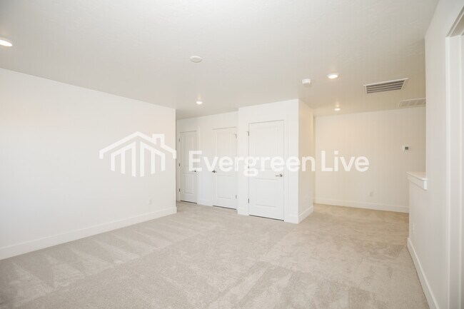 Building Photo - 14359 Ripples Dr