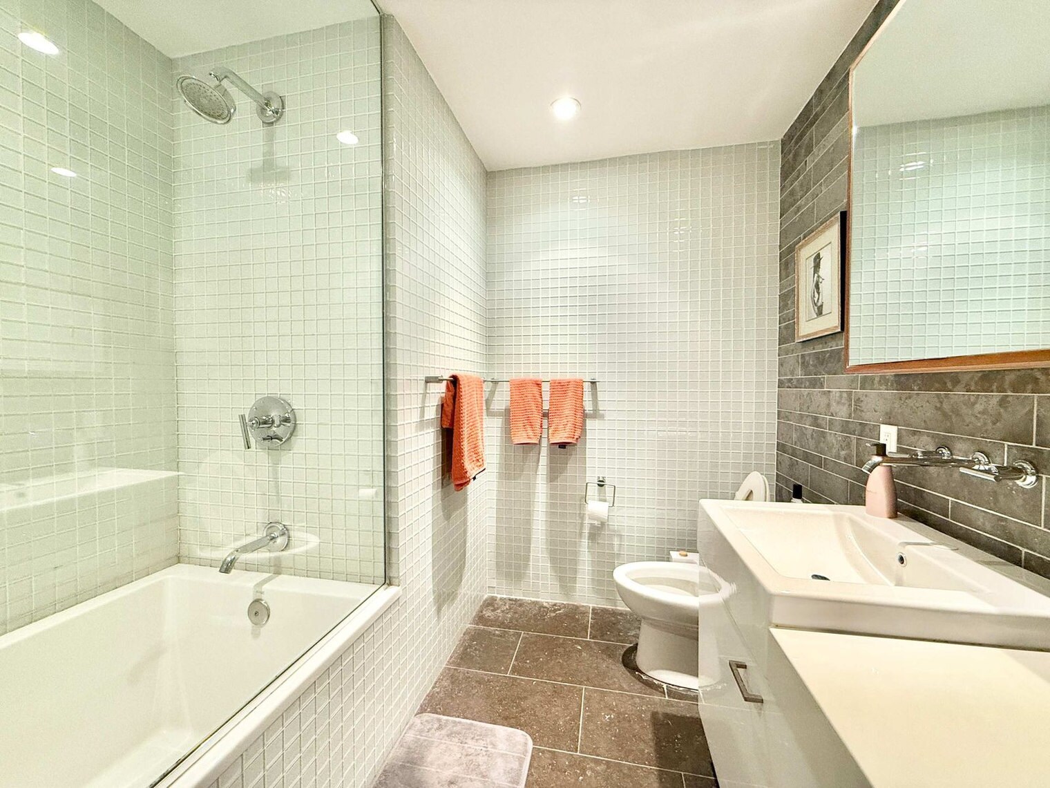 Building Photo - 263 Bowery-SI ID1503013P