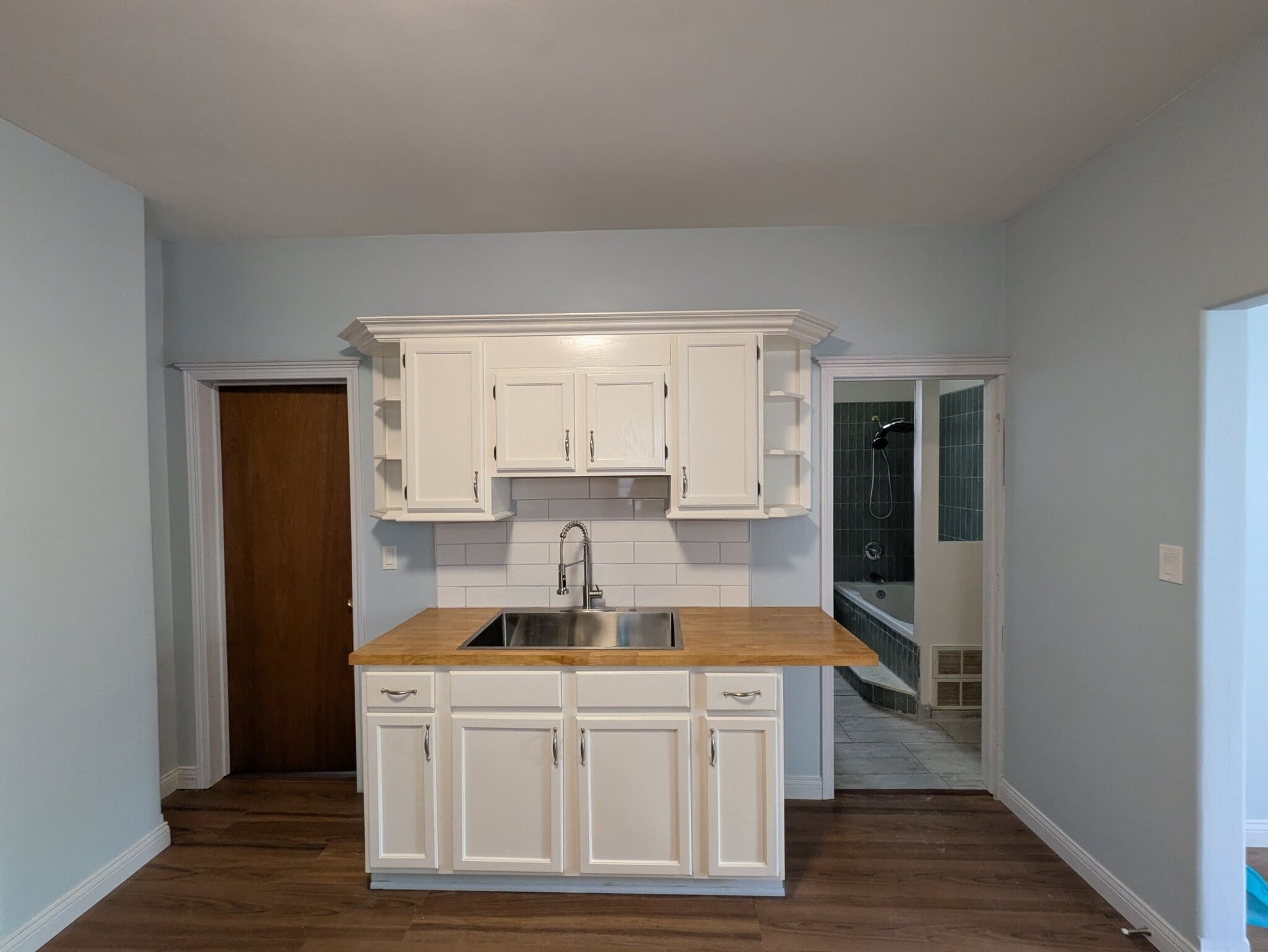 Building Photo - 1934 W 21st Pl