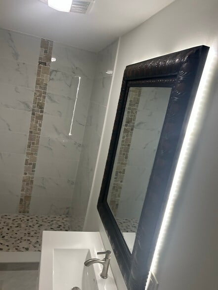 Building Photo - 1204 67th St