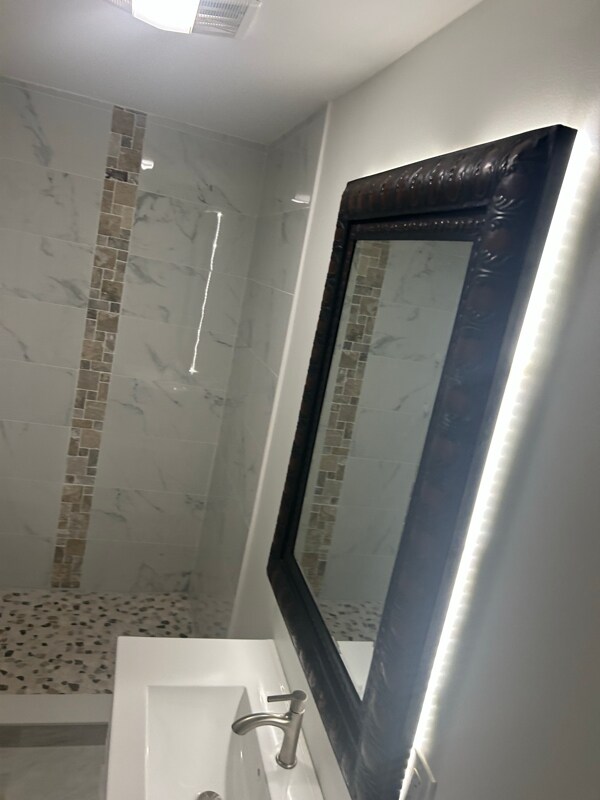 Building Photo - 1204 67th St