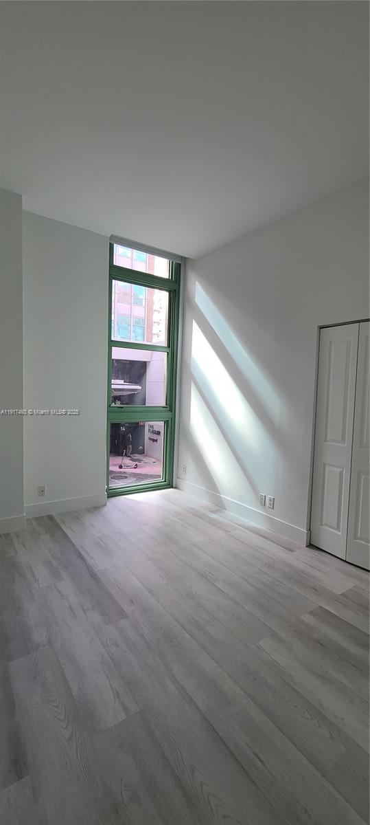 Building Photo - 111 E Flagler St