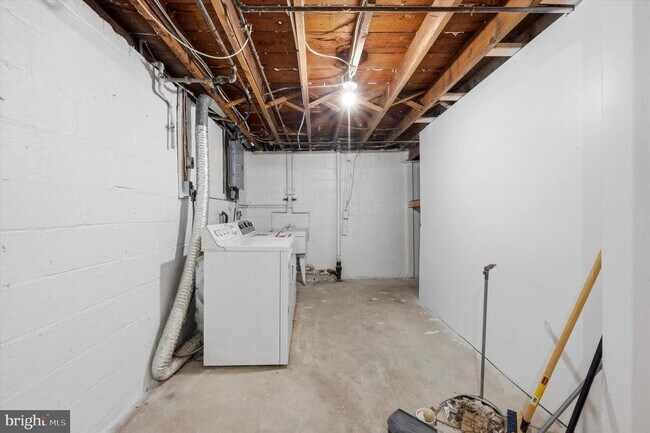 Building Photo - 107 Alders Dr