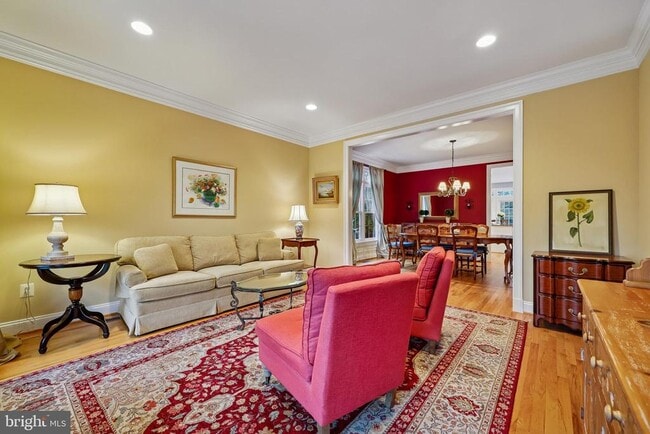 Building Photo - 8807 Ridge Rd