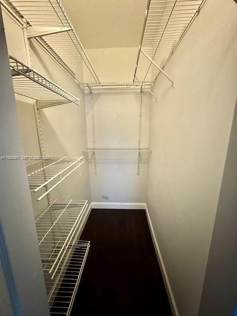 Building Photo - 2706 NE 30th Pl