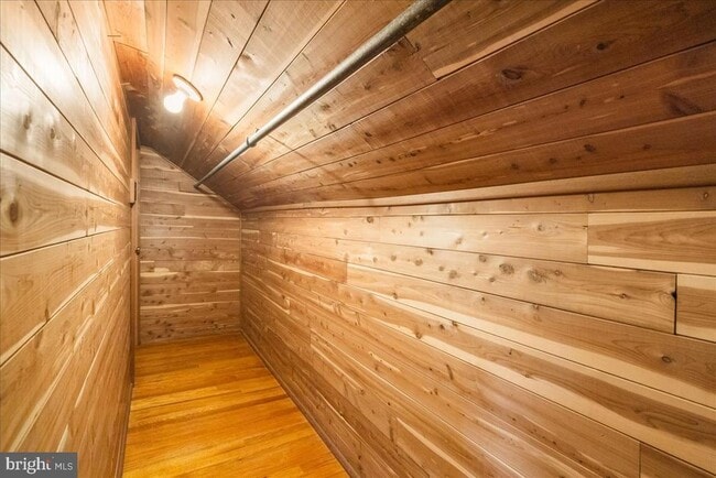 Building Photo - 312 Shawnee Ave