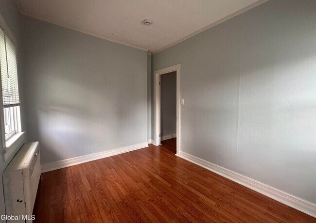 Building Photo - 45A Vly Rd
