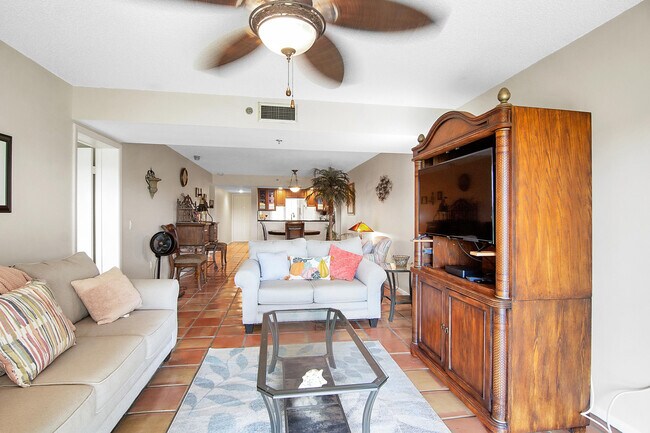 Building Photo - 301 Ocean Bluffs Blvd