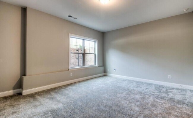 Building Photo - 2286 Mclean Chase