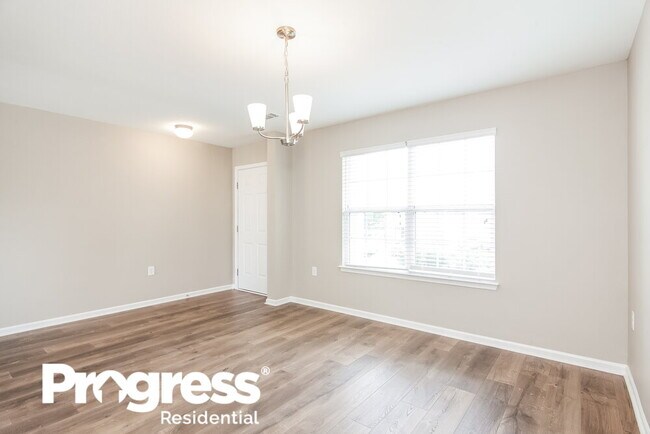 Building Photo - 1800 Windy Willow Ln