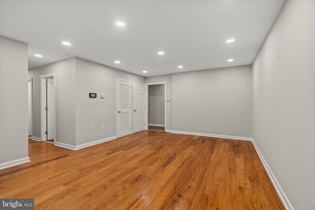 Building Photo - 1430 N Carlisle St