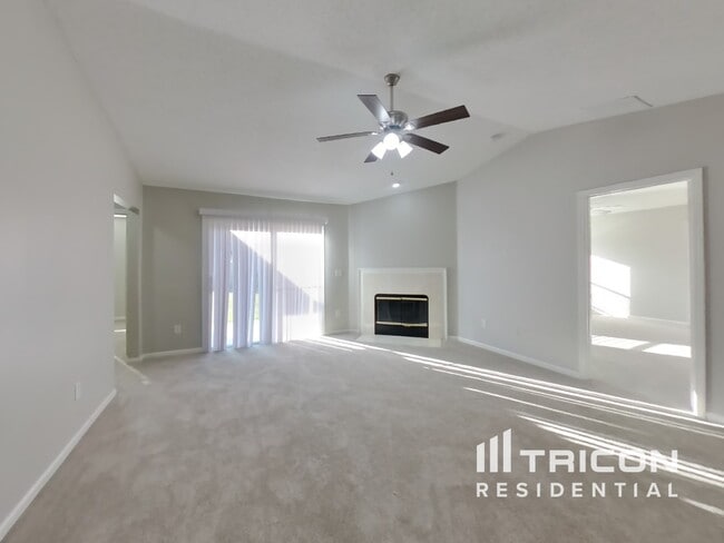 Building Photo - 3784 Lauren Crest Ct