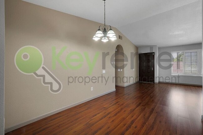 Building Photo - 7137 Reyn Oaks Way