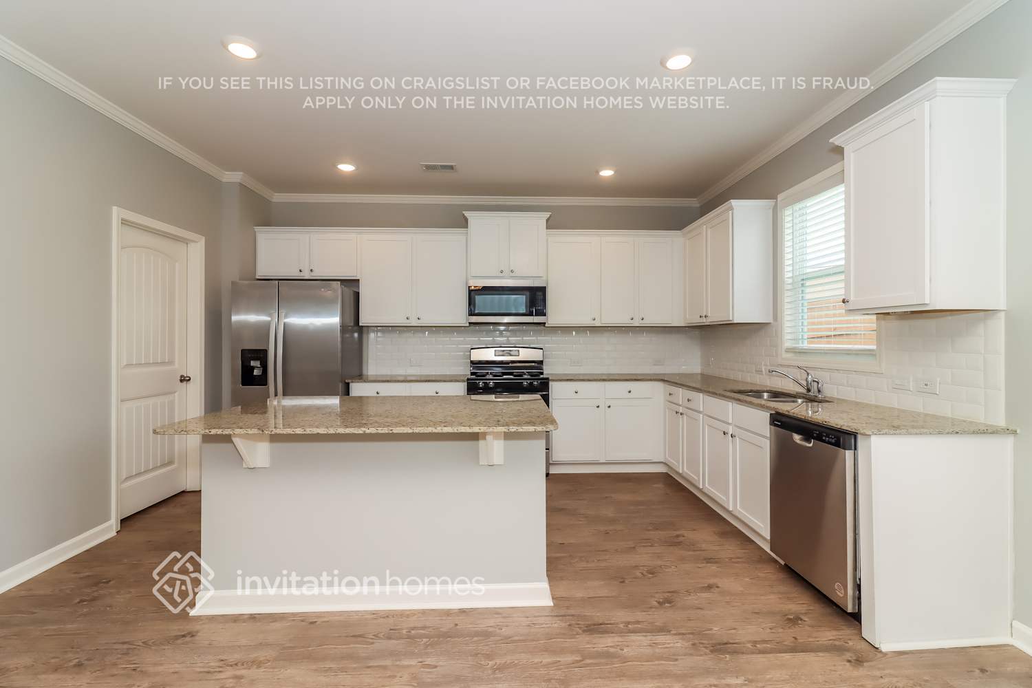 Building Photo - 61 Durana Ln