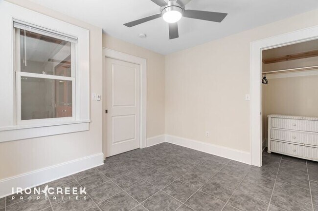 Building Photo - 56 Starnes Ave