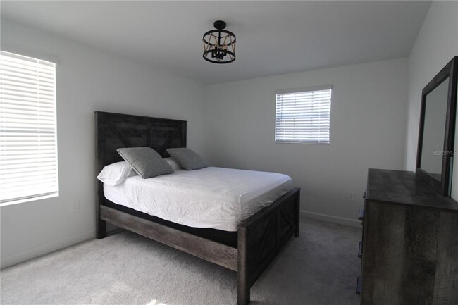 Building Photo - 15233 Sea Salt Wy