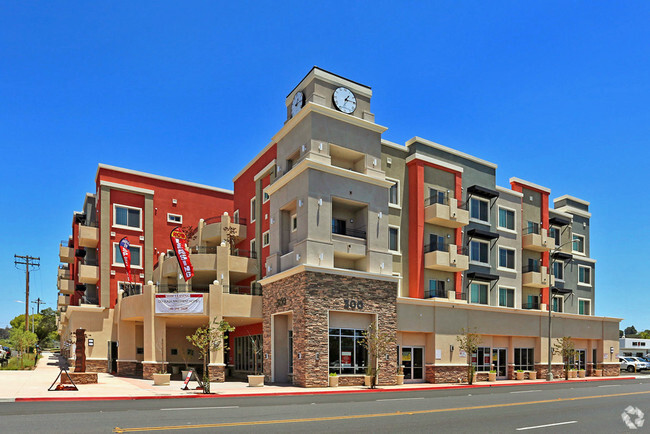 Building Photo - City Plaza Apartments