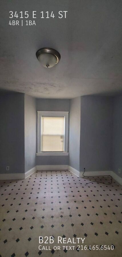 Building Photo - 3415 E 114th St