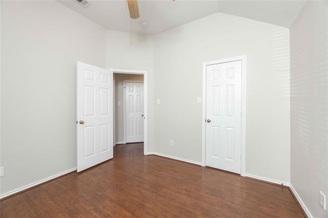 Building Photo - 2444 Elm Leaf Ln