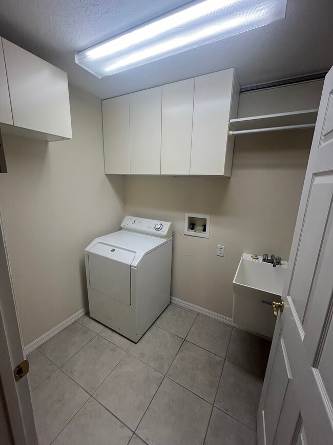 Building Photo - 9 Southern Trace Blvd