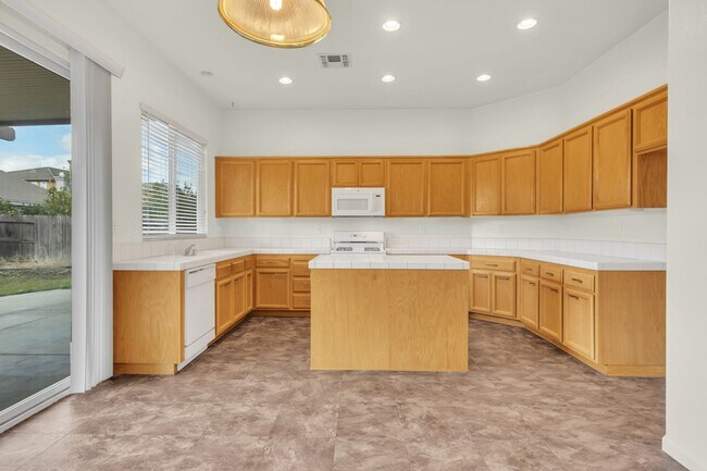 Building Photo - 9838 Brinzino Ct