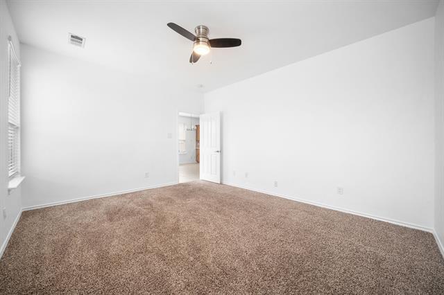 Building Photo - 705 Crownpoint Ln