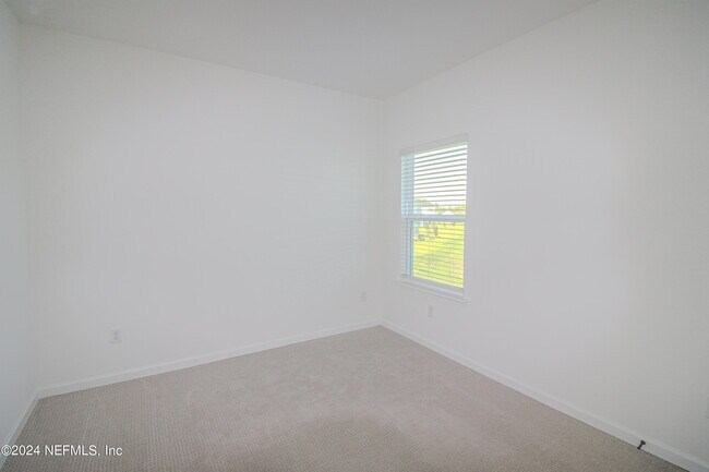 Building Photo - 483 Stargaze Ln
