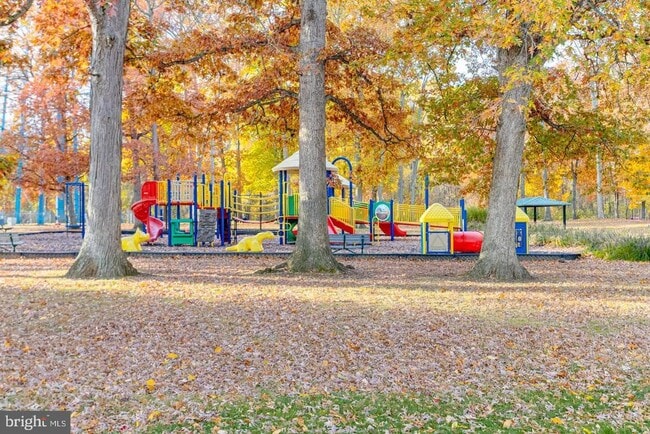 Building Photo - 2 Chesapeake Ct