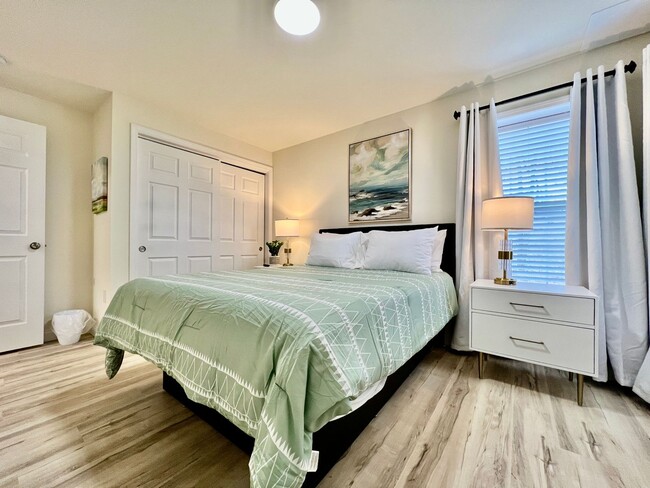 Building Photo - Beautiful NEW Ranch Home with a large deck...